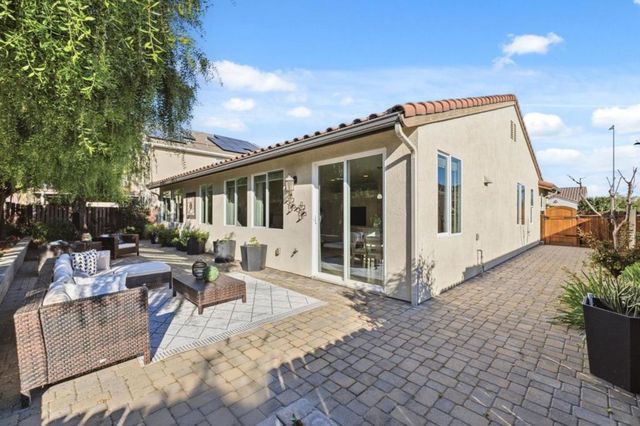 931 Held Court, Hollister, CA 95023