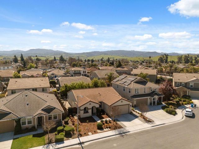 931 Held Court, Hollister, CA 95023