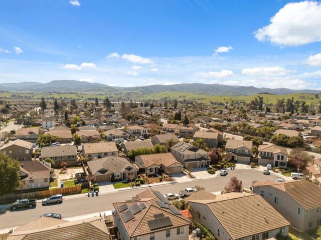 931 Held Court, Hollister, CA 95023