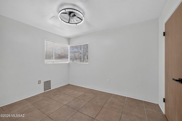 5801 E 2nd Street, Tucson, AZ 85711