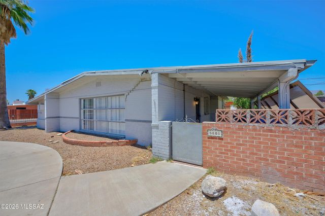 5801 E 2nd Street, Tucson, AZ 85711
