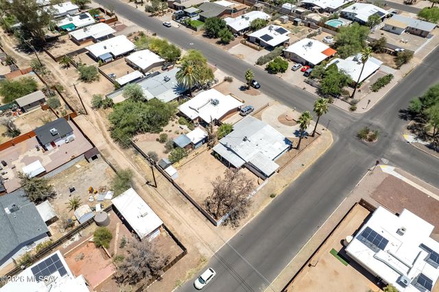 5801 E 2nd Street, Tucson, AZ 85711