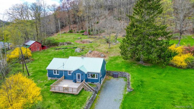 711 Sundown Road, Sundown, NY 12740