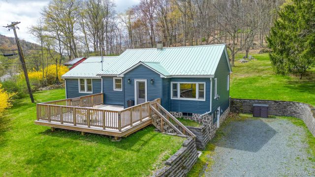 711 Sundown Road, Sundown, NY 12740