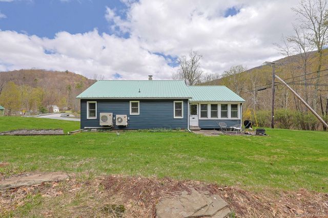 711 Sundown Road, Sundown, NY 12740