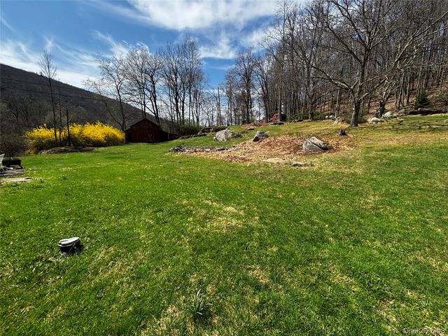 711 Sundown Road, Sundown, NY 12740
