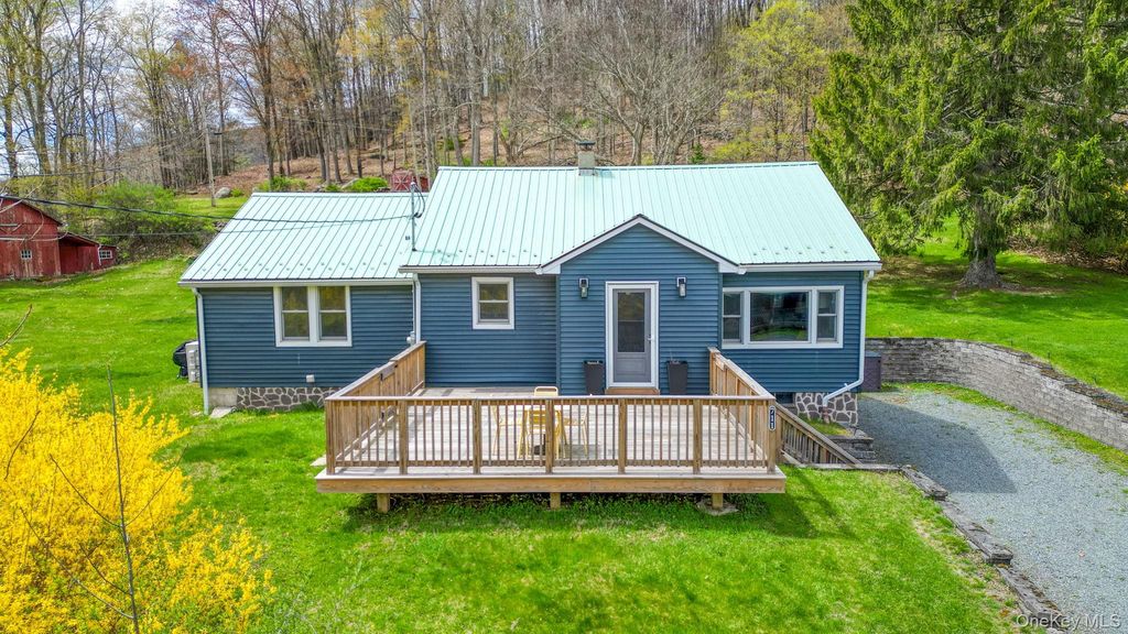 711 Sundown Road, Sundown, NY 12740