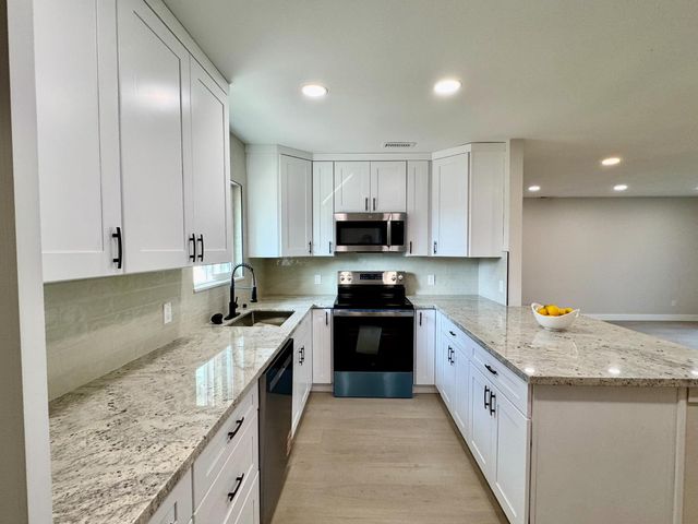 3831 French Ave, Sacramento, CA 95821