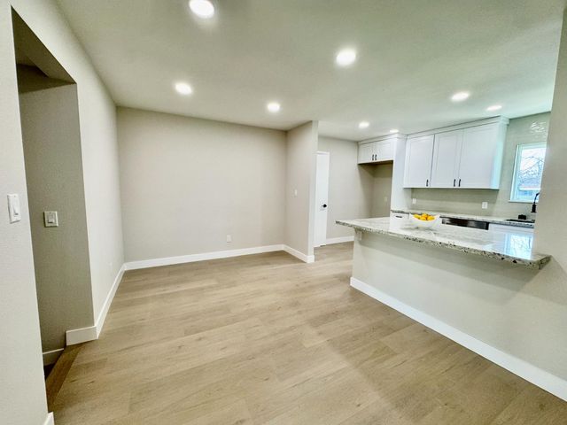 3831 French Ave, Sacramento, CA 95821