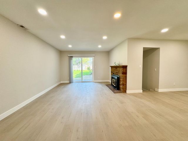 3831 French Ave, Sacramento, CA 95821