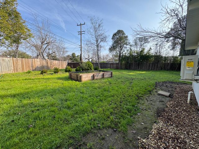 3831 French Ave, Sacramento, CA 95821