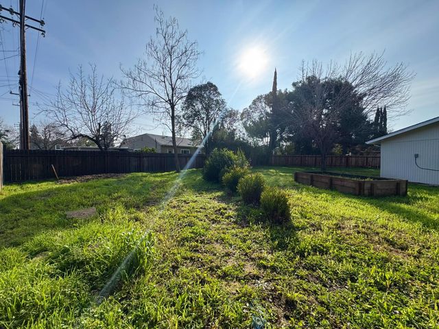 3831 French Ave, Sacramento, CA 95821