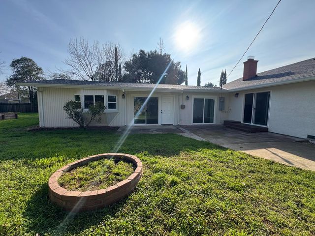 3831 French Ave, Sacramento, CA 95821