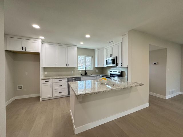 3831 French Ave, Sacramento, CA 95821