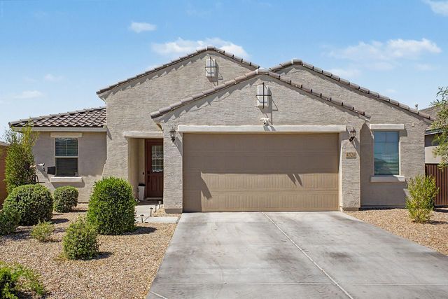 4329 W Nora Drive, San Tan Valley, AZ 85144