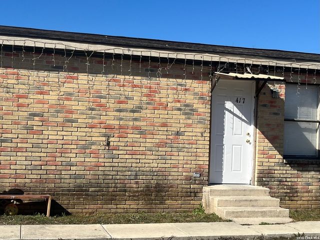 417 San Blas, San Antonio, TX 78214