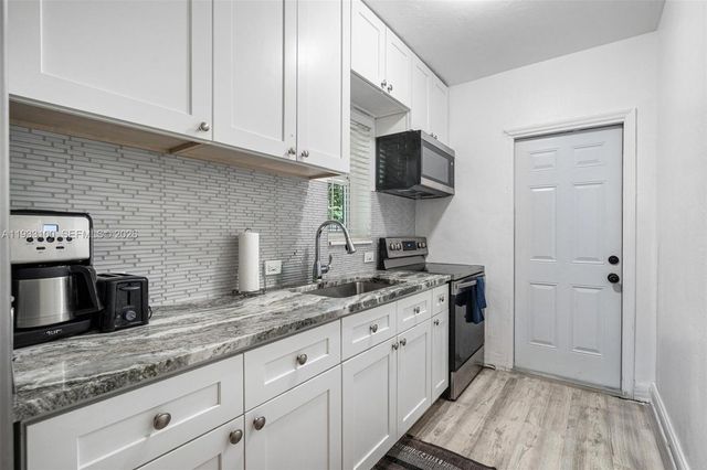 859 NE 90th Street, Miami, FL 33138