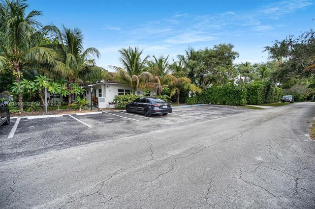859 NE 90th Street, Miami, FL 33138