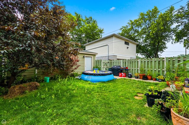 1440 Circle Avenue, Forest Park, IL 60130