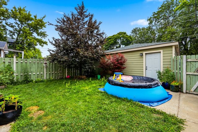 1440 Circle Avenue, Forest Park, IL 60130