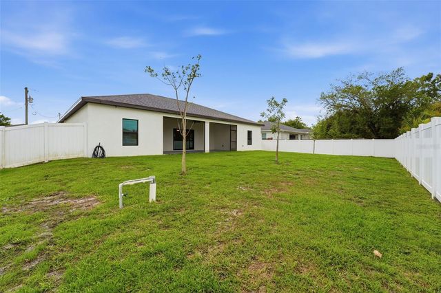 12542 MOHICAN AVENUE, Port Charlotte, FL 33953