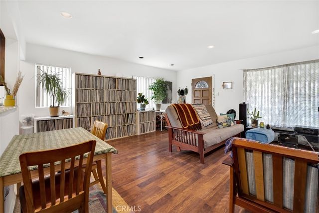 3416 -3418 Garden Avenue, Los Angeles, CA 90039