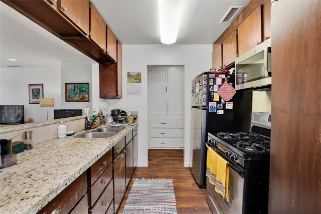 3416 -3418 Garden Avenue, Los Angeles, CA 90039