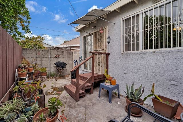 3416 -3418 Garden Avenue, Los Angeles, CA 90039