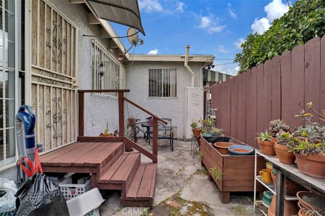 3416 -3418 Garden Avenue, Los Angeles, CA 90039