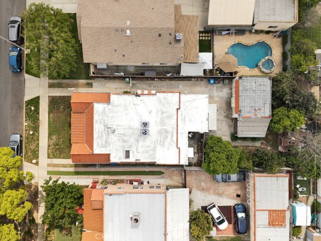 3416 -3418 Garden Avenue, Los Angeles, CA 90039