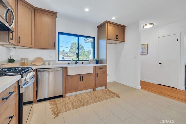 25710 Crest Road, Torrance, CA 90505