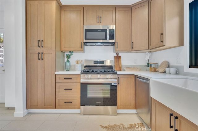 25710 Crest Road, Torrance, CA 90505