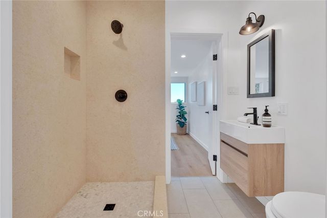 25710 Crest Road, Torrance, CA 90505