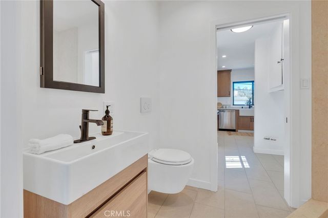 25710 Crest Road, Torrance, CA 90505