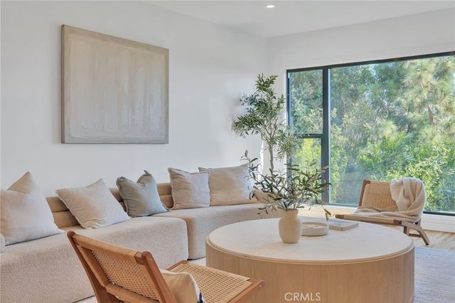 25710 Crest Road, Torrance, CA 90505