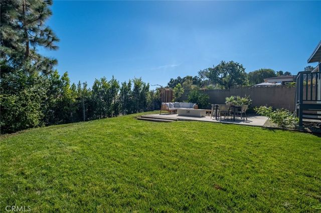 25710 Crest Road, Torrance, CA 90505