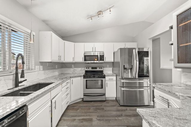 12823 N Pittsburg Ave, Spokane, WA 99208