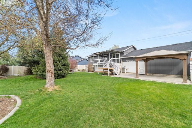 12823 N Pittsburg Ave, Spokane, WA 99208