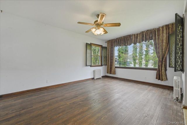 1536 Wantagh Avenue, Wantagh, NY 11793