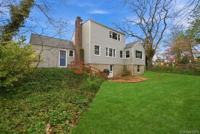 1536 Wantagh Avenue, Wantagh, NY 11793