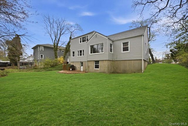 1536 Wantagh Avenue, Wantagh, NY 11793