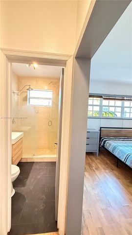 8600 Byron Avenue 86008, Miami Beach, FL 33141