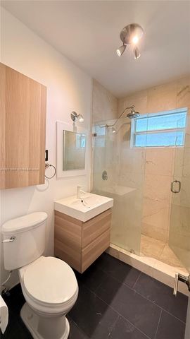 8600 Byron Avenue 86008, Miami Beach, FL 33141