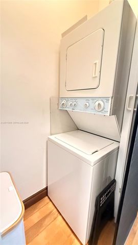 8600 Byron Avenue 86008, Miami Beach, FL 33141