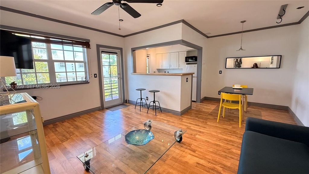 8600 Byron Avenue 86008, Miami Beach, FL 33141
