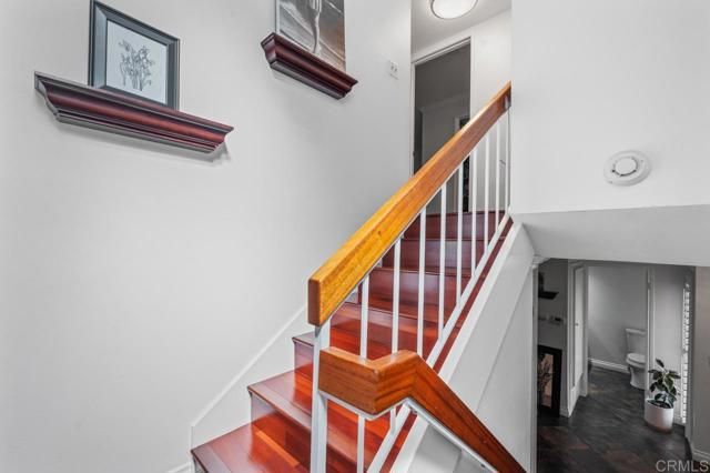 6960 Caminito Curva, San Diego, CA 92119