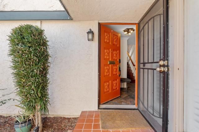 6960 Caminito Curva, San Diego, CA 92119