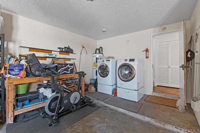 6960 Caminito Curva, San Diego, CA 92119