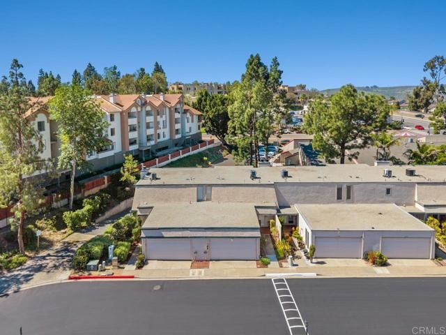 6960 Caminito Curva, San Diego, CA 92119