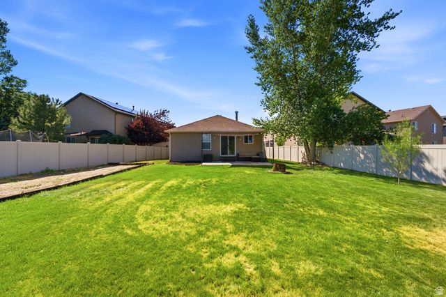 2065 E JORDAN WAY, Eagle Mountain, UT 84005